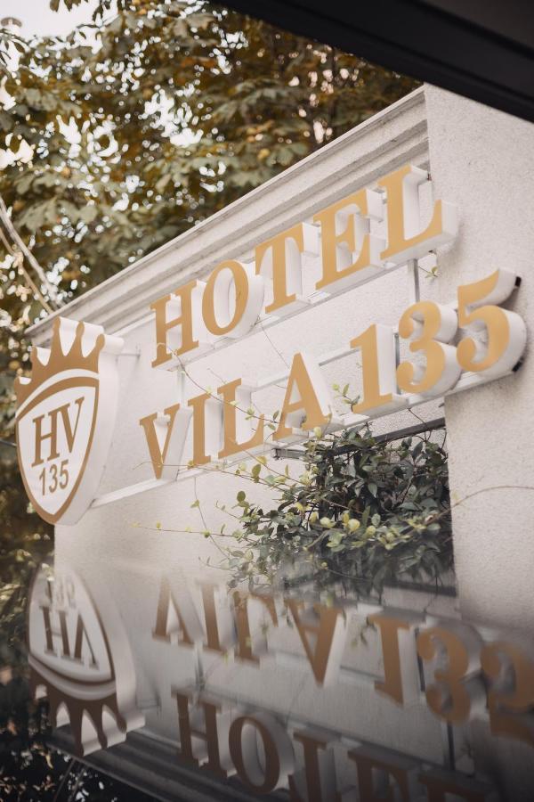 Hotel Boutique Vila 135 Tirana Exterior foto